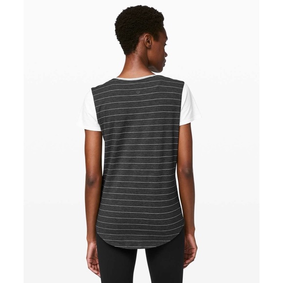 Lululemon Love Crew III 6 - Picture 4 of 13